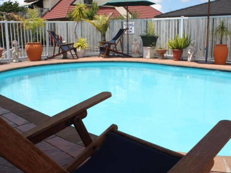 Avenue Heights Motel Whangarei Exterior photo