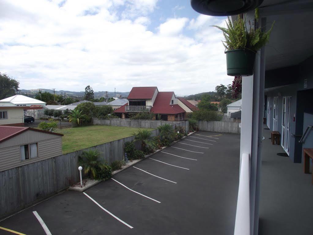 Avenue Heights Motel Whangarei Exterior photo